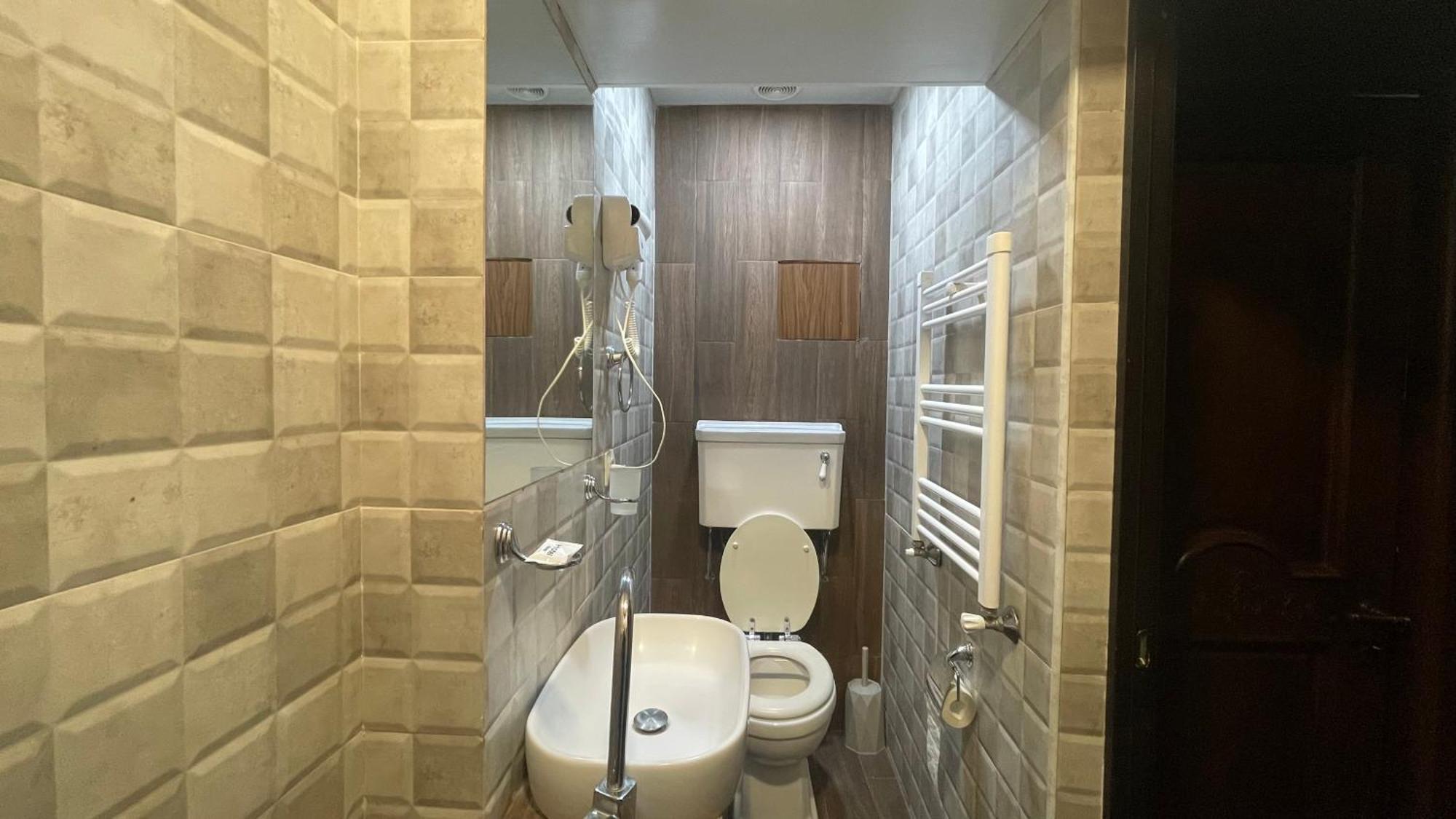 Studio Boutique Hotel At Cascade 예레반 외부 사진