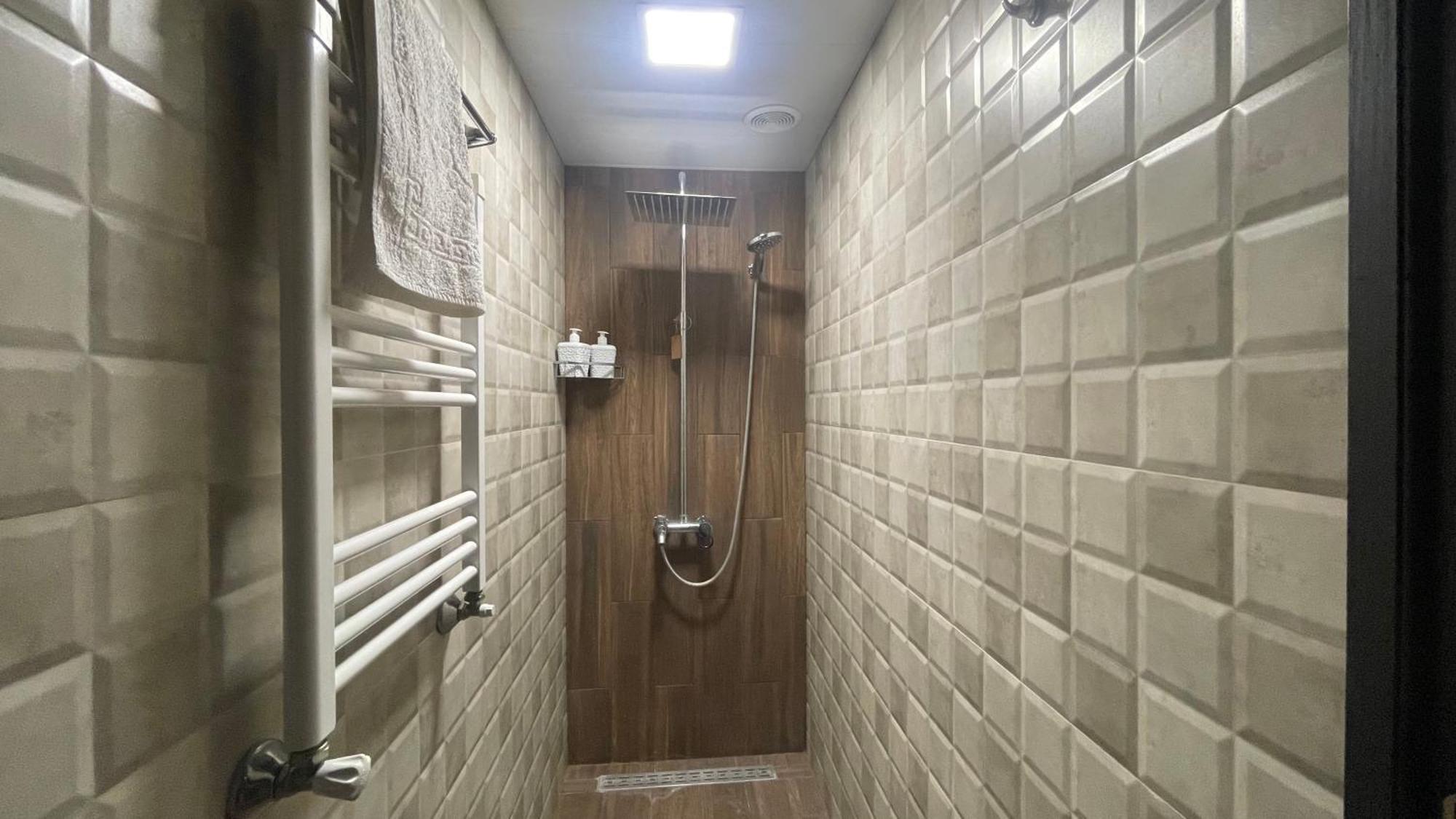 Studio Boutique Hotel At Cascade 예레반 외부 사진